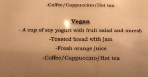 Vegan breakfast option at Origano Trevi in Rome