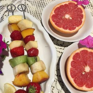 Fresh Fruit  at B&B VeganLa Rocca in Sarnico