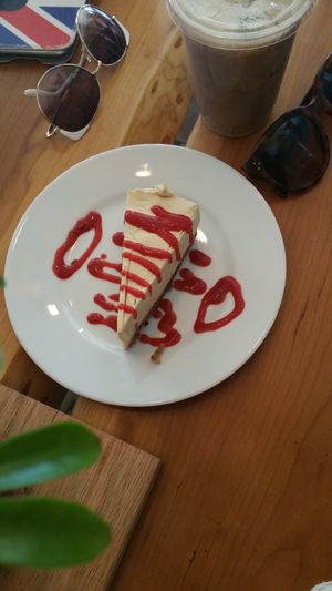 key lime pie--very good (almost as good as the coconut cream pie)--sweetened without white sugar-- at Jungle Cafe in Brooklyn