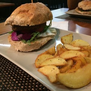 Black Mamba at Black Mamba Burgers and Records in Porto