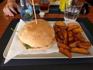 Burger Crusty at Black Mamba Burgers and Records in Porto
