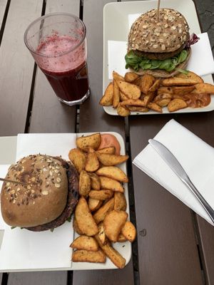 Burgers and juice of the day. at Black Mamba Burgers and Records in Porto