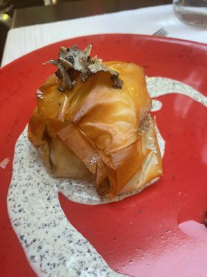 Filetto di barbabietola in crosta  at Ristorante Da Mario alla Fava in Venice