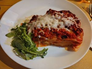 Lasaña de seitán at Il Vegano Bistrot in Florence