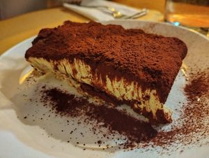 Tiramisú at Il Vegano Bistrot in Florence