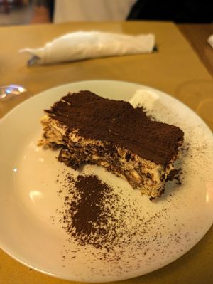 Tiramisu at Il Vegano Bistrot in Florence