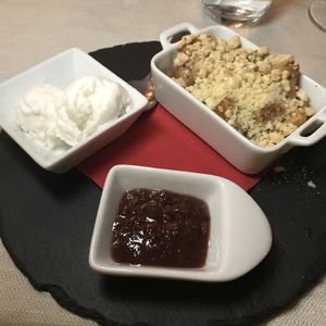 Crumble di Mele  at Amaranto in Ravenna