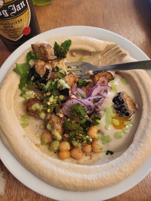Vegan Sabich Hummus at Sir Hummus in Amsterdam