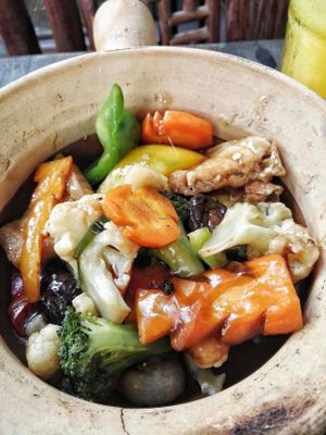 Mixed veggies in clay pot at Tib Restaurant - Phan Ke Binh in Ho Chi Minh City