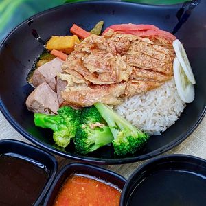 Crispy Beancurd Skin with Sesame Rice Set at Greendot 绿一点 - Paya Lebar in Central Singapore