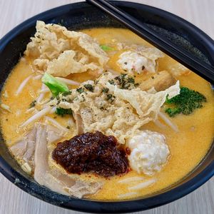 Laksa Noodles at Greendot 绿一点 - Paya Lebar in Central Singapore