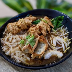 Veganised Ipoh Hor Fun at Greendot 绿一点 - Paya Lebar in Central Singapore