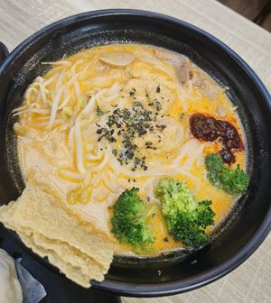 Signature Laksa ~ 22/9/23 at Greendot 绿一点 - Paya Lebar in Central Singapore