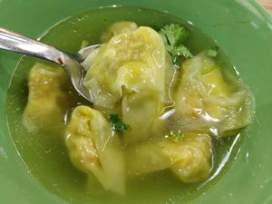 Dumpling soup at Tanaka Vegetarian 田中素食 - Fajar in West Singapore