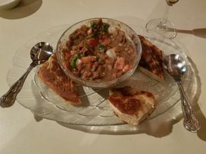 Foule - after we took a few bites at Empress Taytu in Cleveland