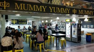 store front at Mummy Yummy Stall in Central Singapore