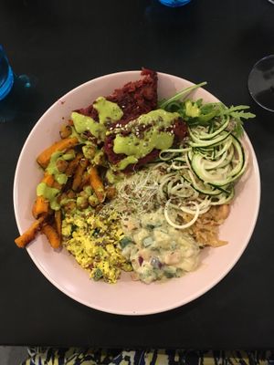 Inspa special bowl of goodness  at Vegan Inspiratsioon in Tallinn