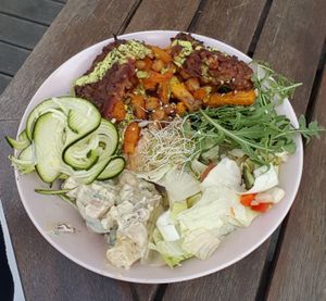 Inspa bowl at Vegan Inspiratsioon in Tallinn