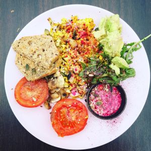 vegan breakfast at Vegan Inspiratsioon in Tallinn