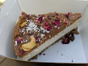 raw salted-caramel cake takeaway at Vegan Inspiratsioon in Tallinn