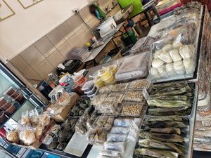 Spoiled of choice at Come On Veggie Cafe in Kuching