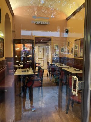 Interno  at Cafe Lumiere in Turin