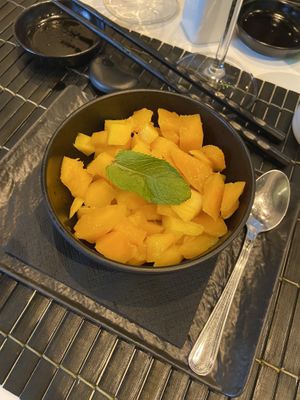 Mango salad   at Zushi in Turin