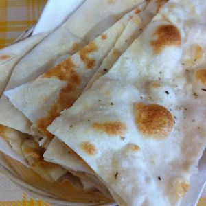 naan bread at Ai Canopi in Trento