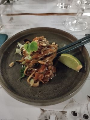 Pad thai at Romeow Cat Bistrot in Rome