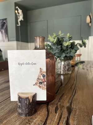 Really nice tables 🥰  at Romeow Cat Bistrot in Rome