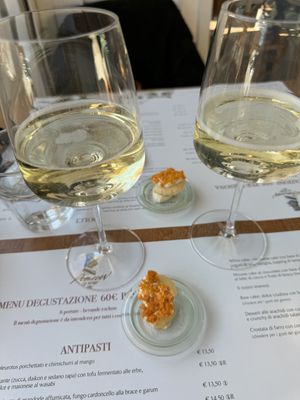 Prosecco   at Romeow Cat Bistrot in Rome