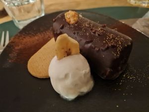 Peanut dessert at Romeow Cat Bistrot in Rome
