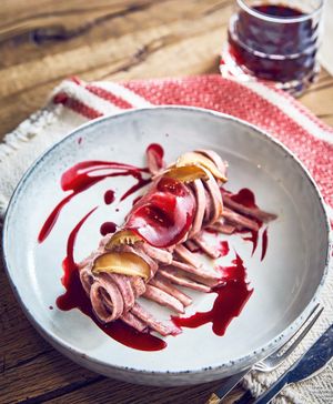 Fettuccine di canapa, rapa rossa e funghi shitake at Romeow Cat Bistrot in Rome