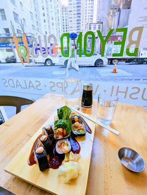 Spicy jackfruit crab roll. *Chef's kiss* 😚👌🏾 at Beyond Sushi in New York City