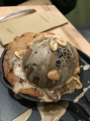 Postre de chocolate  at Beyond Sushi in New York City