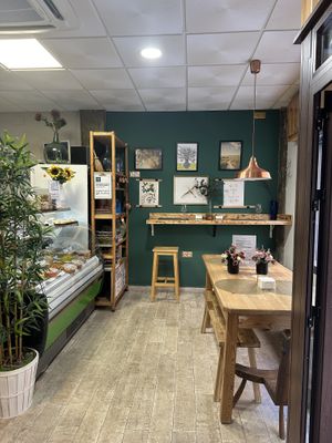 Cute cafe interior with 8 seats  at Estacion Quimera in Malaga