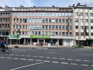 Front at denn's Biomarkt - Wehrhahn in Dusseldorf