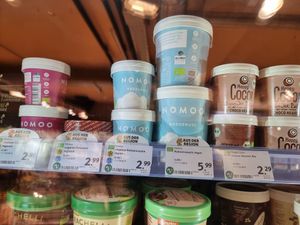 Icecream at denn's Biomarkt - Wehrhahn in Dusseldorf