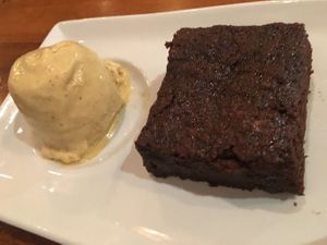 Brownies with ice cream at Ikaro Cafe in Santa Marta