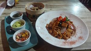 Pasta primavera and ikaro trilogy at Ikaro Cafe in Santa Marta