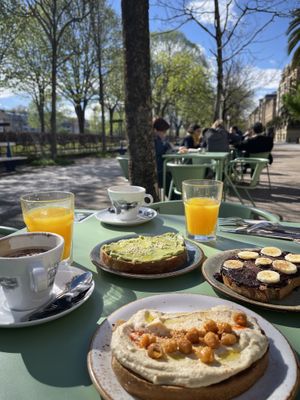   at Kafe Botanika in San Sebastian