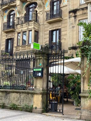  at Kafe Botanika in San Sebastian