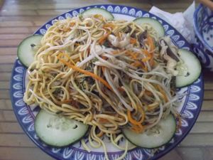 Fried spaghetti with mushrooms at Lien Hoa in Da Nang