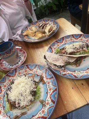   at Flor de Loto in Cali