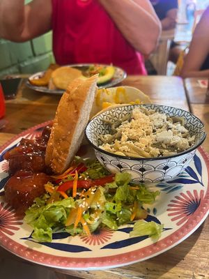  at Flor de Loto in Cali