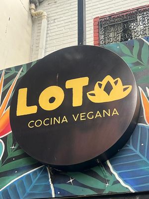  at Flor de Loto in Cali