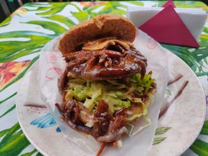 Mándala burger. Fantástico. at Flor de Loto in Cali