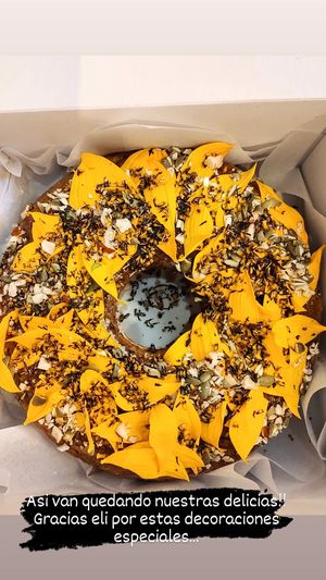 Tortas veganas deliciosas at Prana in Envigado