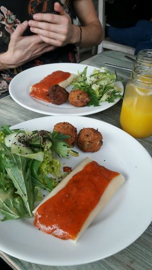 rollitos de lasagna con ricota de maní y ahuyama  at Chana Plant Based in Medellin