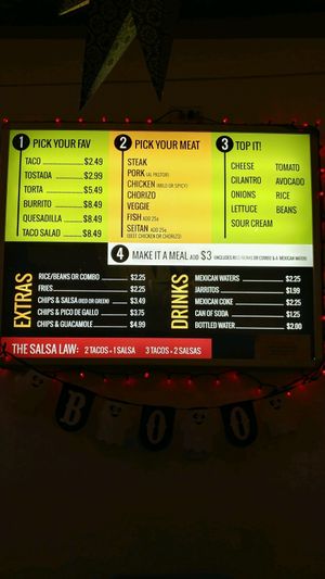 easy menu for everyone at Salsita in Chicago